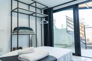 Panorama Pool Duplex - Sarandë - 8