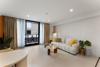 1BR Apartment on North Terrace - 4