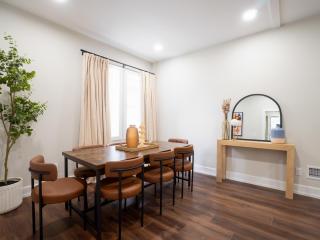 CityLine Group Stay | Near NYC | Private Parking - 1