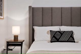 The North Shore Luxe Suite - 4