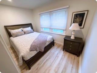 Bailiwick on the Beach - Oceanfront Cottage - 2