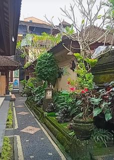 Dewi Antara Homestay - 8