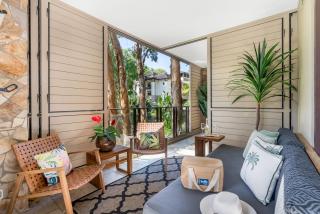 Belle Escapes 228-229 Luxury Beachfront Resort Palm Cove - 1