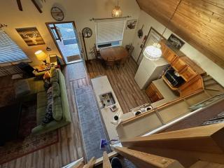 Family Ski Cabin in Packwood - 3