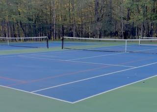 WOW!! Ultimate Pocono Retreat Hot Tub, Game Room, Fire Pit, Near Lakes & Hiking! - 4