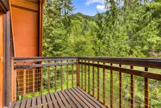 Secluded North Cascades Retreat Private Trail Fire Pit - 6