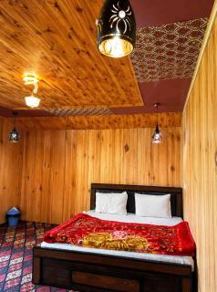 Forest Glen Cottage - 2
