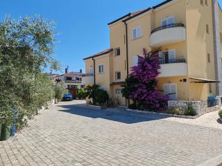 Apartmani Kovačićek 3 - 8