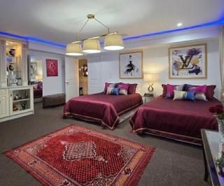 Empress Hotel & Stays - 5