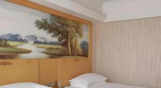 Vienna Hotel Guangdong Zhongshan Caihong Avenue - 8