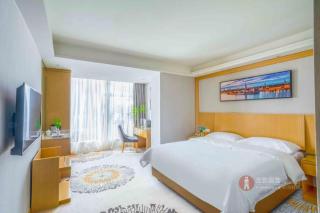 Vienna Hotel Guangzhou Huadu Financial Center Sunac Amusement Park - 2