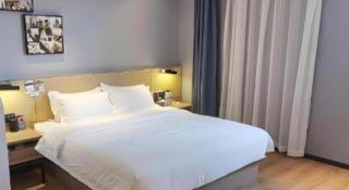 VX Hotel Wuhan Optics Valley Yangjia Bay Metro Station - 2