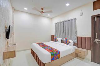 FabHotel Amrit Palace - Gurgaon - 1