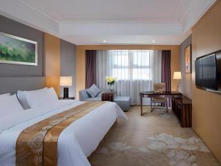 Vienna Hotel Zhengzhou Exhibition Center Zhengbian Road - 1
