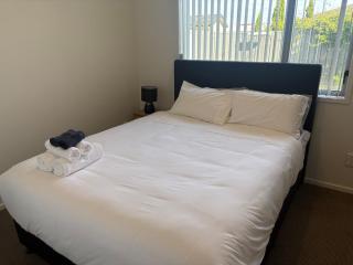 Modern Napier Comfort - 3