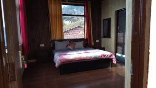 Hotel Skyline - 5