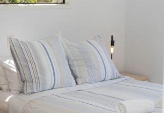 Aqua Vista On Arden - beachfront bach in Oakura - 6
