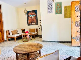Nuru House Stone Town Ensuite 3BR Apartment - 3