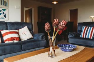 Waterfront Apartment in Fitzroy - 4