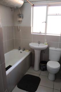 A penthouse room in downtown Bloemfontein - 2