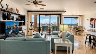 Luxury Pedregal Condo Walk to Cabo Marina - 9