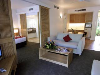 Novotel Sunshine Coast Resort - 3