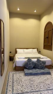 Room 7 - 6