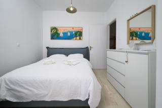 Ocean Breeze Apt - 2