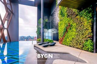 Scarletz Suites by BYON - 5