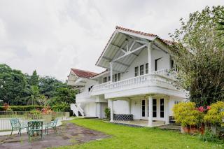 RedDoorz Plus @ Megamendung Puncak 2 - 6