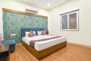 FabHotel Grand Villa - 1