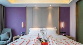 Lavande Hotels· Guiyang Huaxi Tongshijie - 1