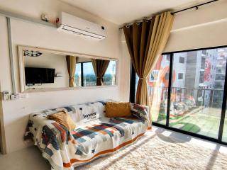 The NH Staycation SOHO Seri Iskandar 2BR Balcony Near UTP UiTM - 9