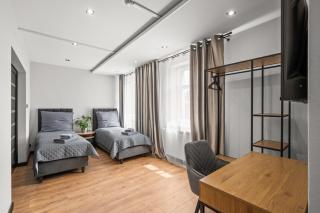 Central Platinum Apartments 13 - 0