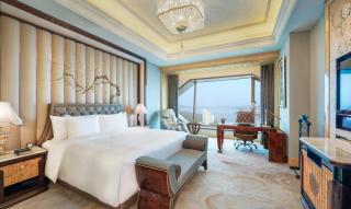 Wanda Reign Wuhan - 7