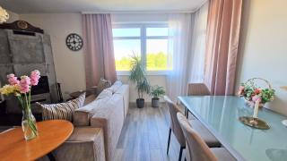 Modern Apartment Near Chopin Airport & S2 with Parking - 8