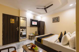 Hotel Dharam Villa By Jai Guru Ji At Sector 11, Noida - 2
