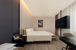 Atour Hotel Beijing South Railway Station Liujiayao Metro Station - 8