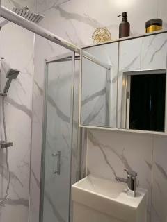 Beautiful Double En-suite Room Free Road Parking - 7