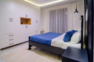 Hilltop View Apartment - 3