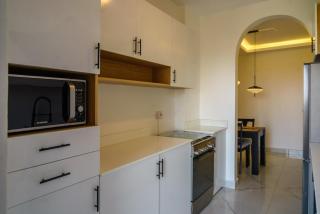 Hilltop View Apartment - 2