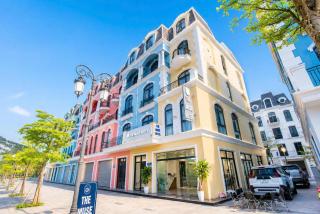 The Muse Hotel 3 - 0