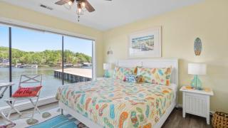 Reel Relaxation Waterfront Comfort & Views - 6