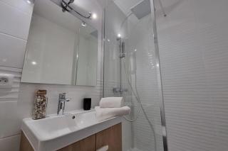 Studio comfy, accès direct plage, piscine, tennis - 1