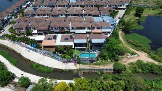 The V Twin 8 BR villa - 5