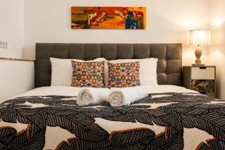 NUJU Rentals - 4-Zimmer, 10 Gäste, Wintergarten & Terrasse & Parkplatz - 3