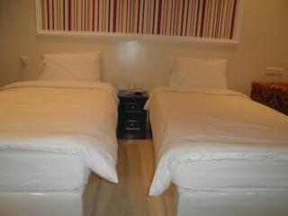 Marina Royal Hotel Suites - Kuwait - 2