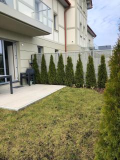 Apartment z Ogrodem Centrum Dębki - 5 min do plaży, parking - 9