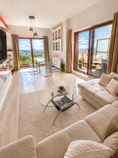 SPECTACULAR VIEW 100sqm Penthouse in Krakow Old Town Private Jacuzzi Parking Garage AC - 7
