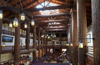 Glacier Park Lodge - East Glacier Park - 7